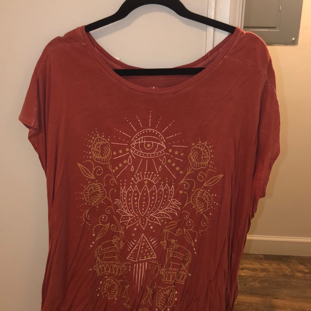 Lucky brand t shirt